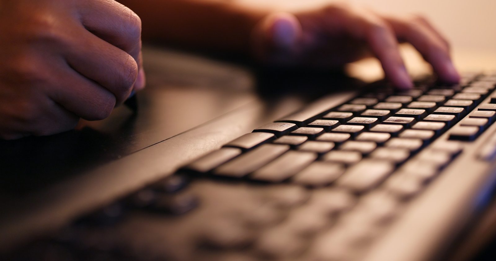 Operação e desenvolvimento no teclado